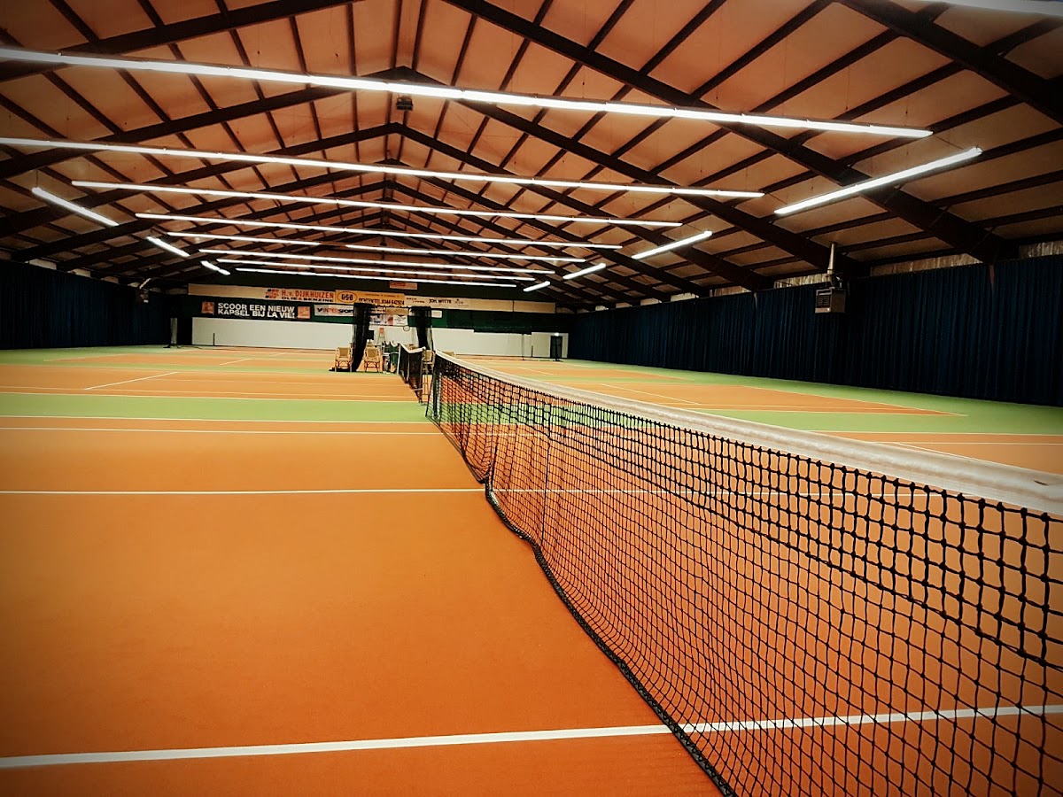 Padel & Tennis Plaza Tiel 2