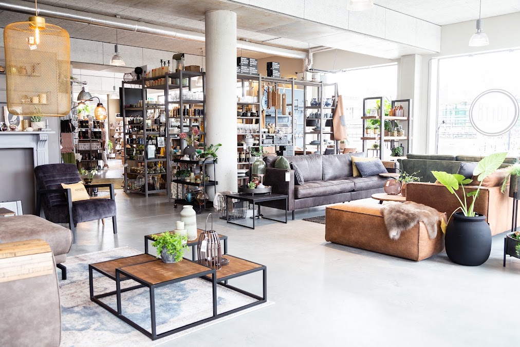 Loft 8 Home Interior 3
