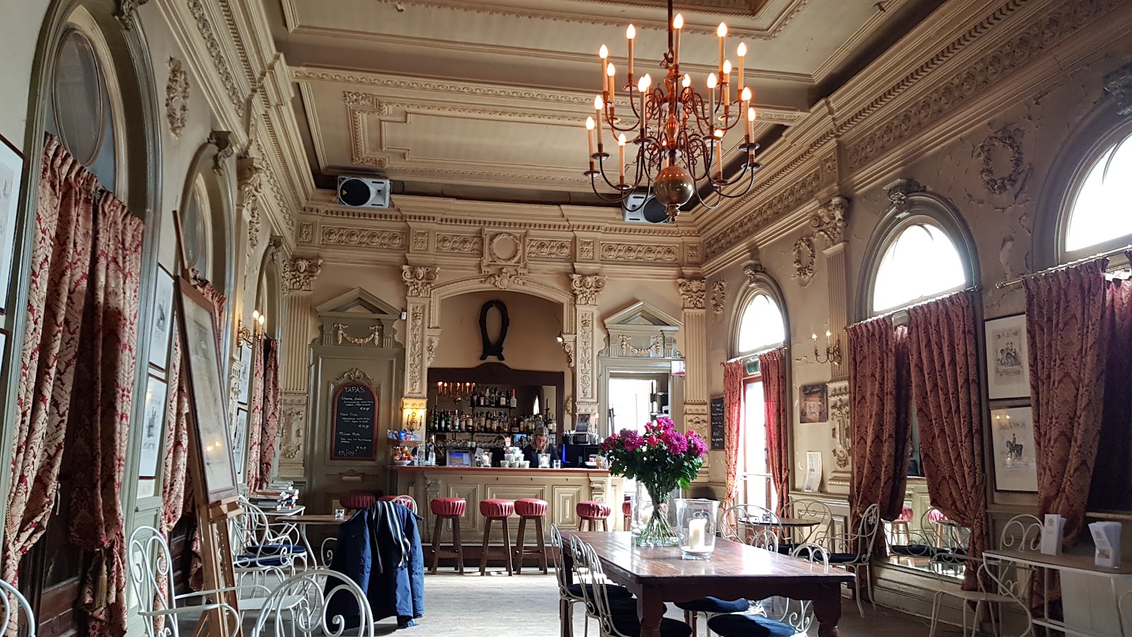 Hollandsche Manege 3