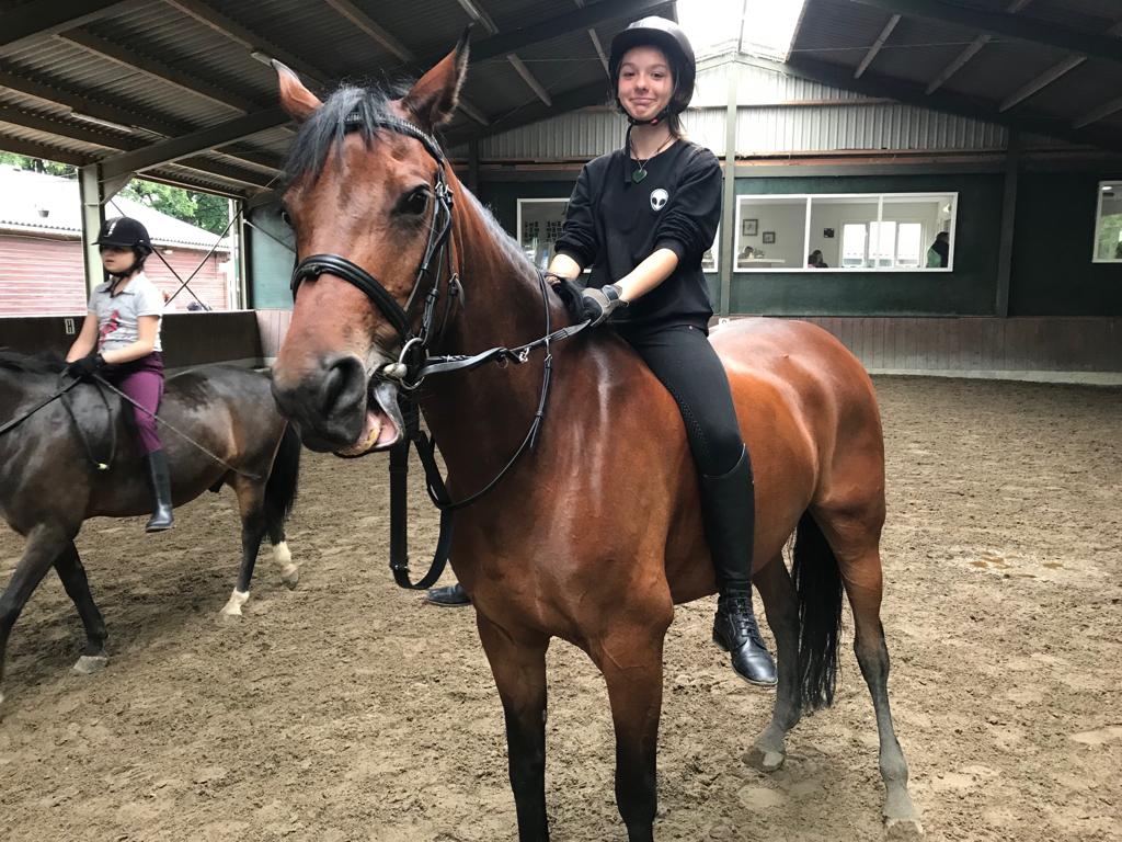 Ruiter en Ponyclub Schanswijk