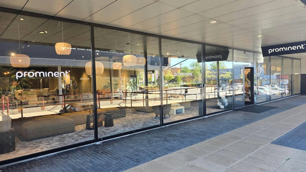 Meubelwinkel Prominent Nijmegen | Relaxstoelen | Sta-op stoelen | Banken | 2