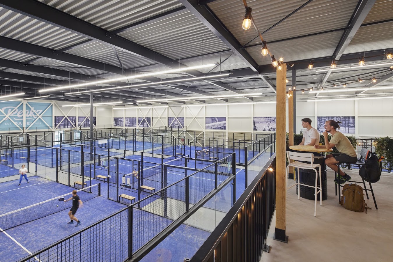 Peakz Padel Eindhoven Vijfkamplaan | Padelclub 2