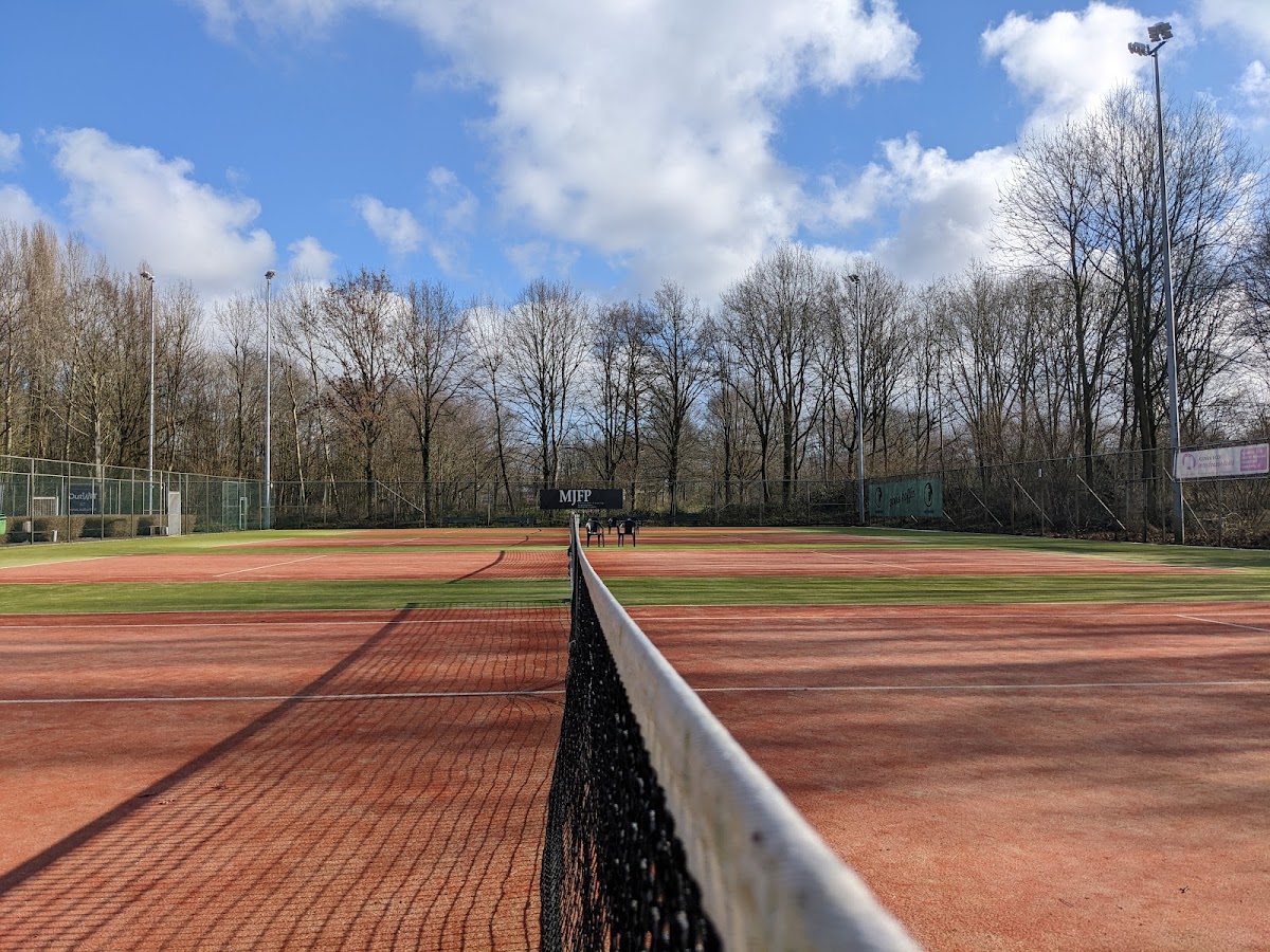 Tennis & Padel Vereniging Lindenholt 🎾