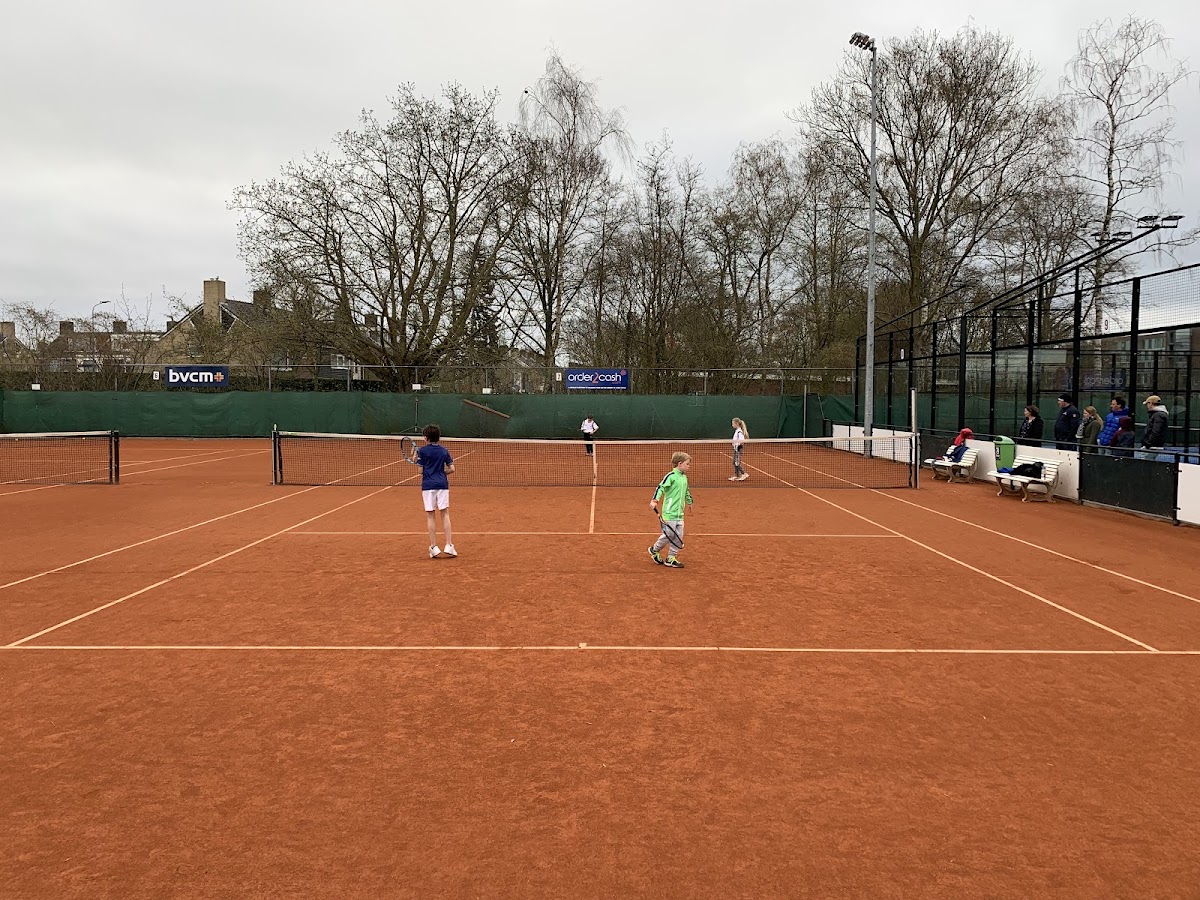 Tennis- en Padelvereniging Badhoevedorp 2