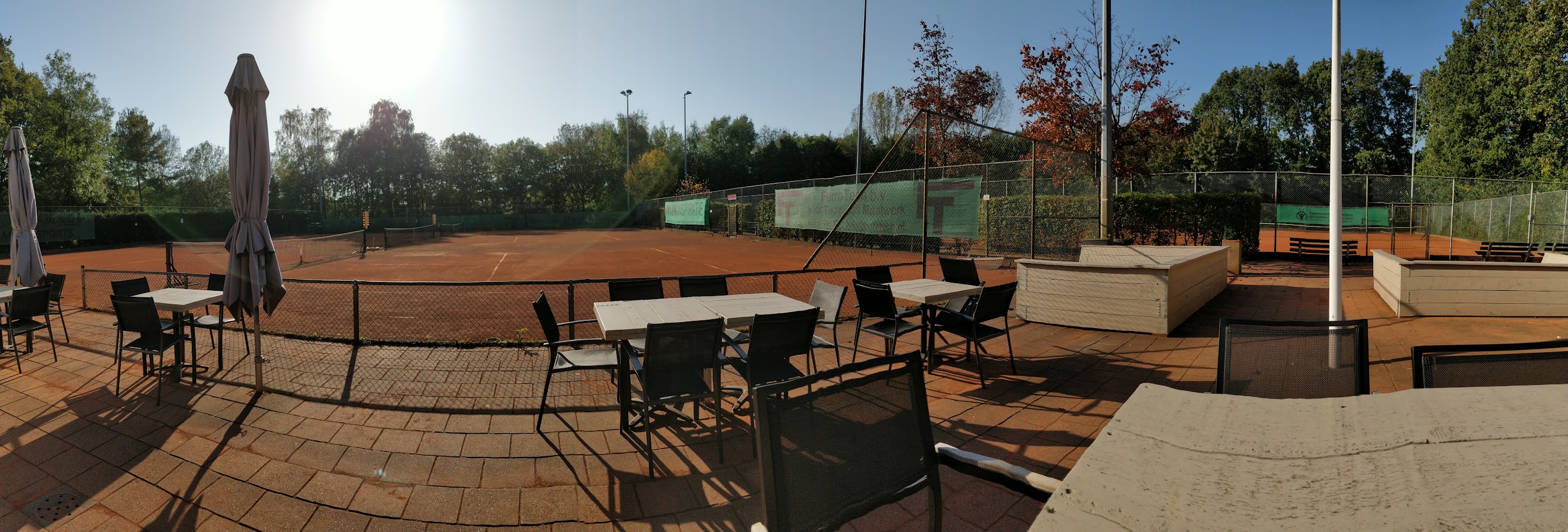 Tennis & Padel De Rading 3
