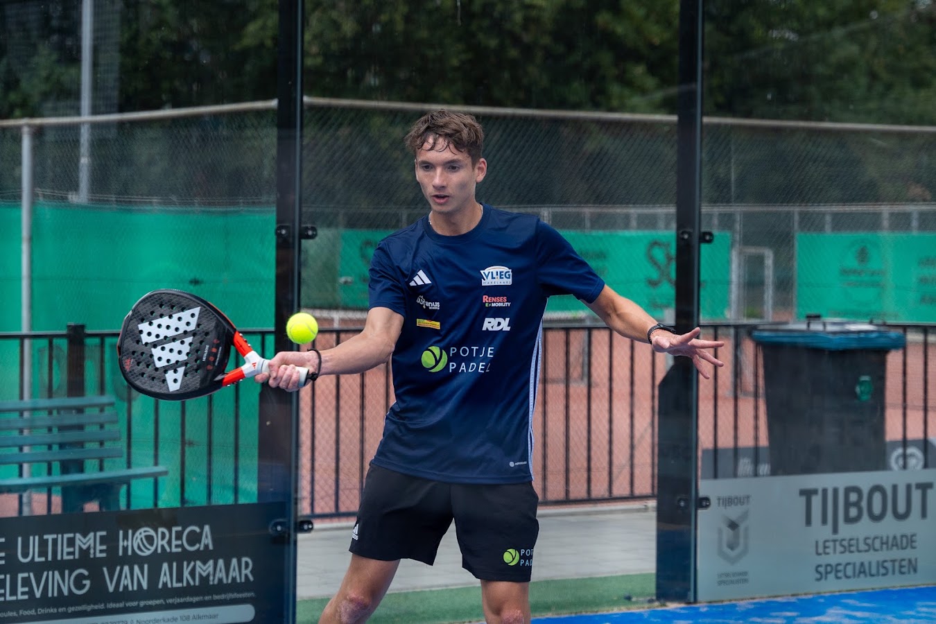 Una Mas Padel 2