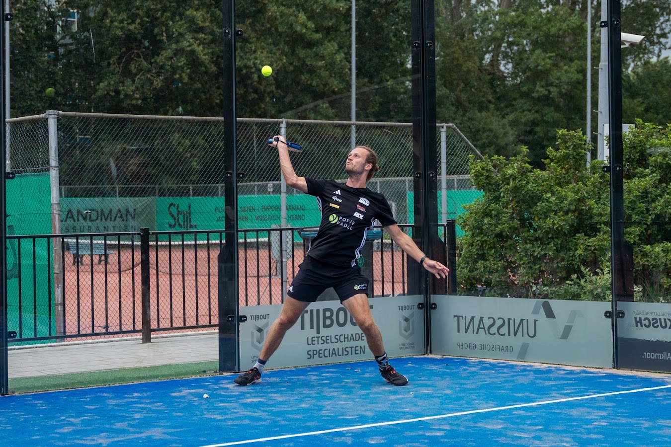 Una Mas Padel 3