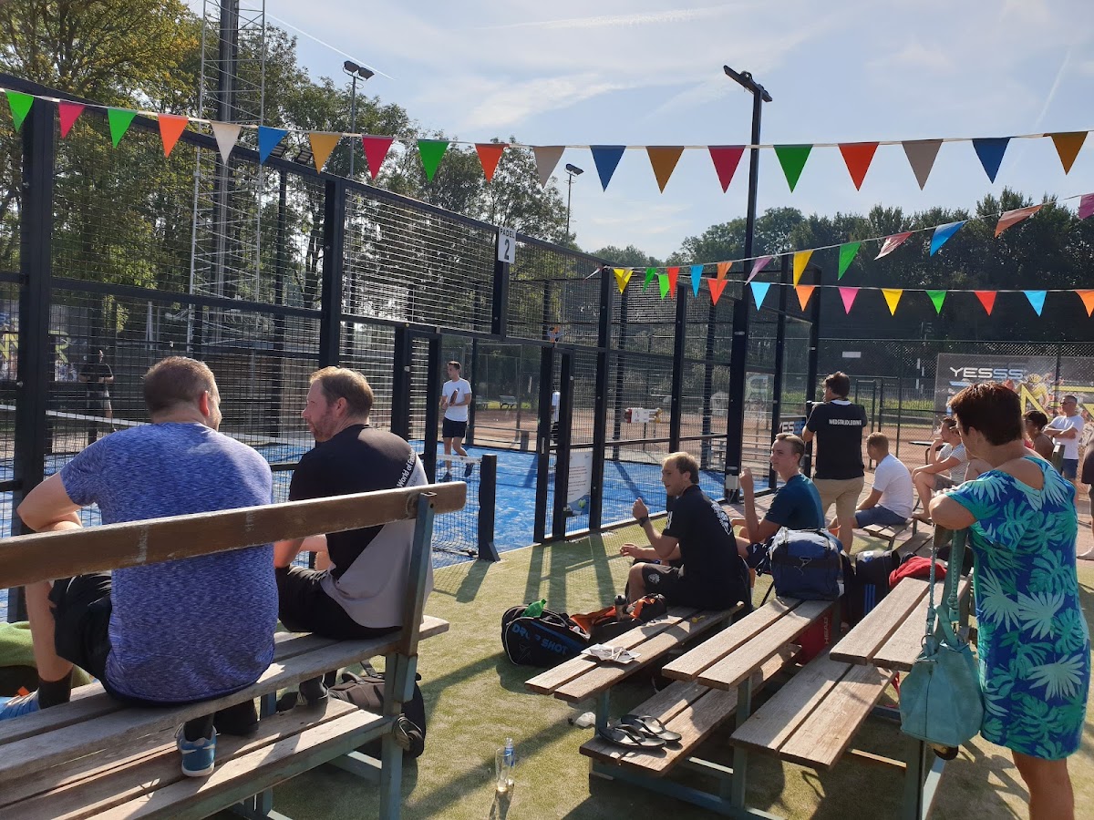 Padel Hoorn 2