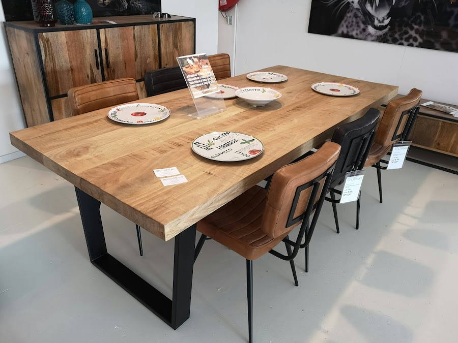 Young Living by Jeroen Pans 3