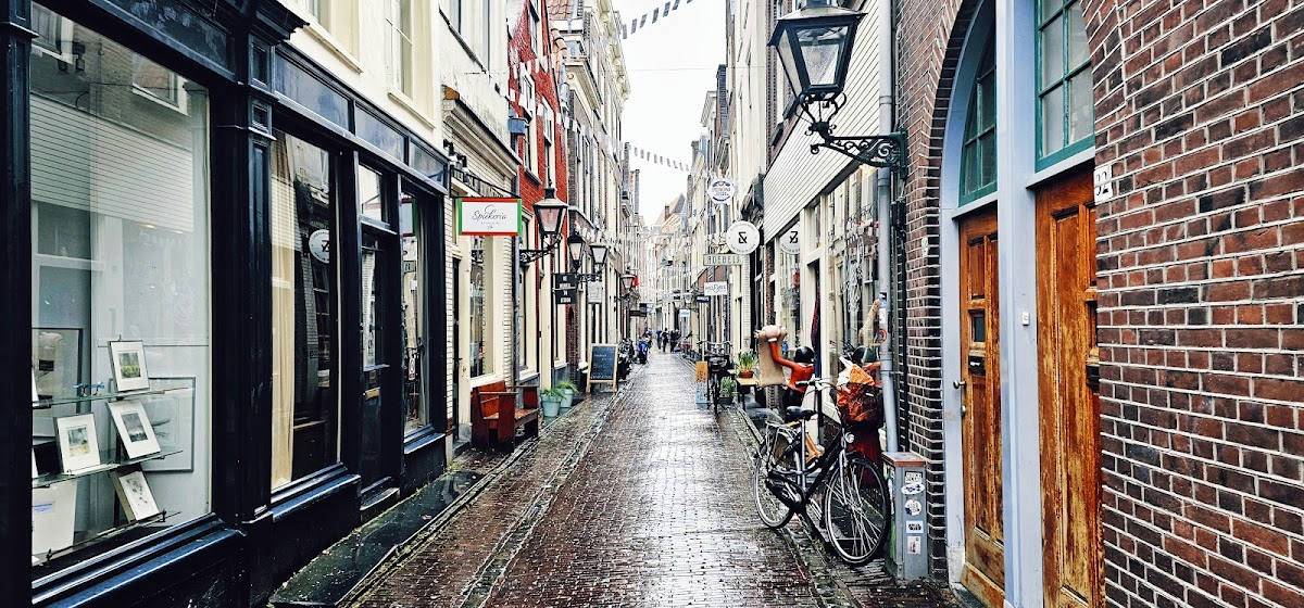 De Winkel in Leiden 2