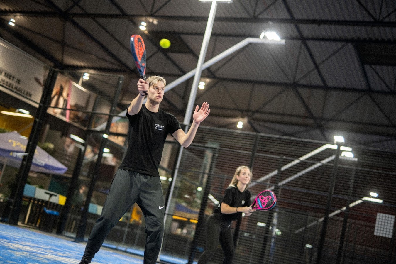 Peakz Padel Zwolle Spoorzone | Padelclub